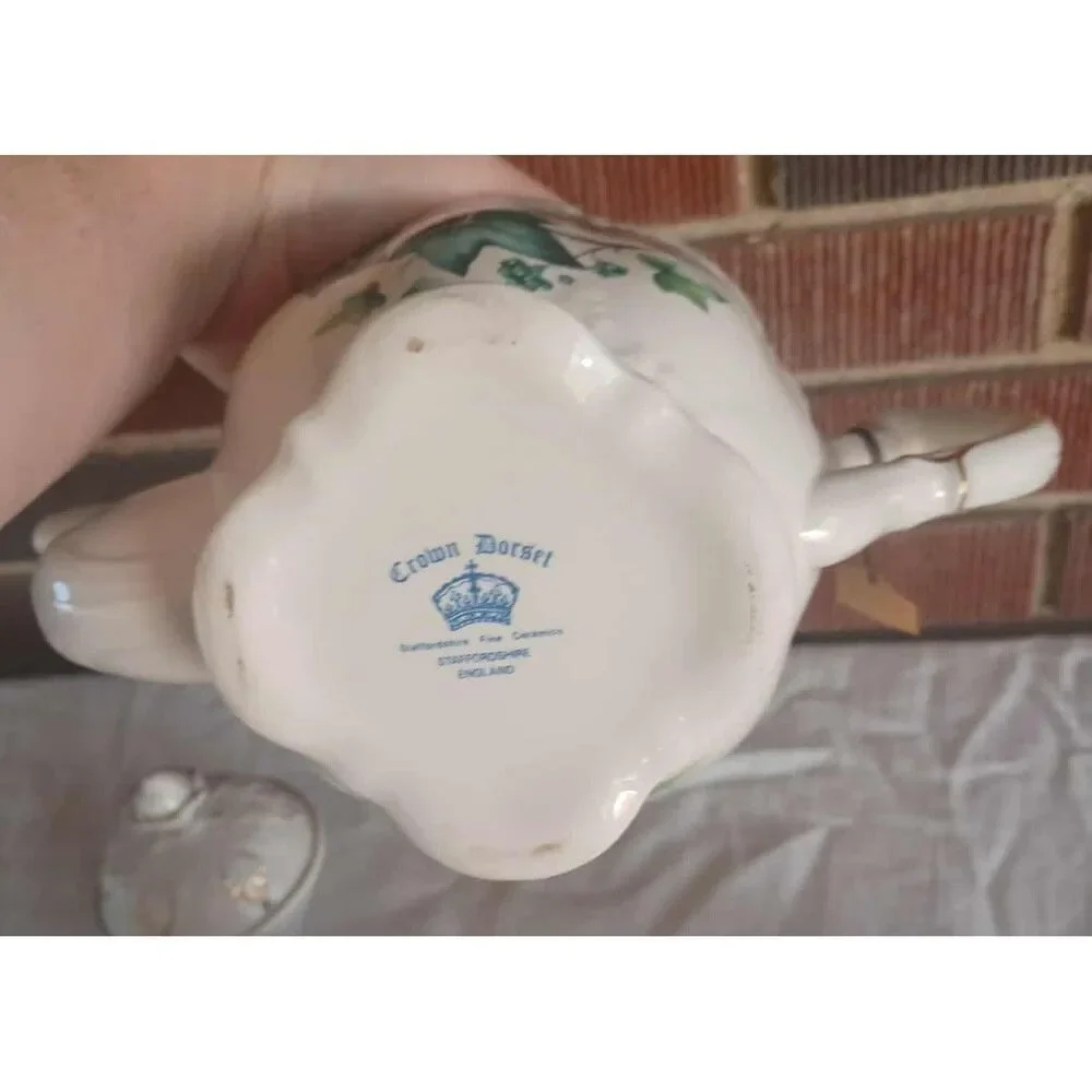 Crown Staffordshire gorgeous vintage
